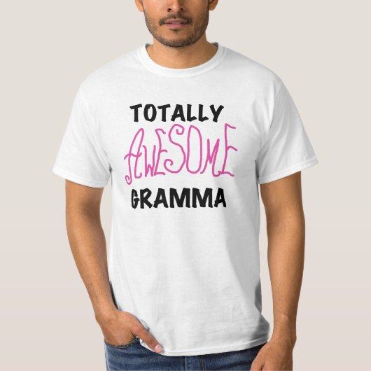 全く素晴らしいGrammaのピンクのTシャツのギフト Tシャツ (正面)