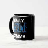 全く素晴らしいGrammaの青いTシャツおよびギフト マグカップ (正面左)
