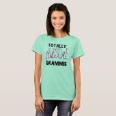 全く素晴らしいGrammieのピンクのTシャツのギフト Tシャツ (正面フル)