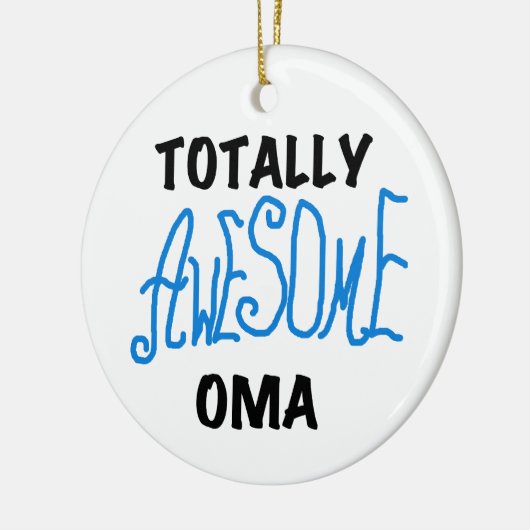 全く素晴らしいOmaの青いTシャツおよびギフト セラミックオーナメント (左)