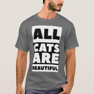 全ての猫が美しい4匹 Tシャツ