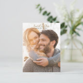 全体写真の素朴なホワイトビーチ材の「Save The Date」 案内ポストカード (スタンド正面)