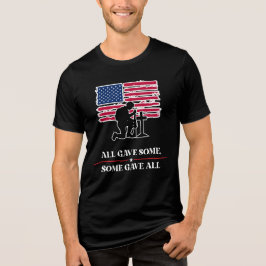 全員が何かを捧げ、ある者は全てを捧げた トライブレンドTシャツ