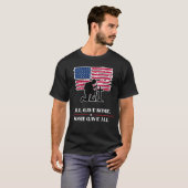 全員が何かを捧げ、ある者は全てを捧げた Tシャツ (正面フル)
