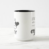全員コーヒーを飲み始めた マグカップ (中央)