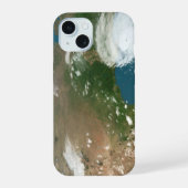 全景の地球とアメリカ iPhone 15ケース (裏面)