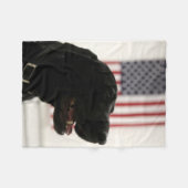 全米の黒いラブラドル・レトリーバー犬 フリースブランケット (正面(横))