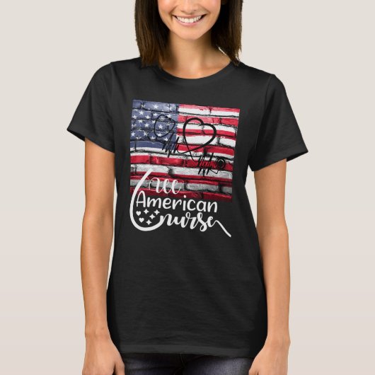 全米看護師 アメリカ国旗 独立記念日 Tシャツ (正面)