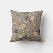 全身に茶色の背花模様 クッション (裏面)