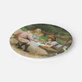 公園でアフタヌーンティーを楽しむ子供たち ペーパープレート (アングル)