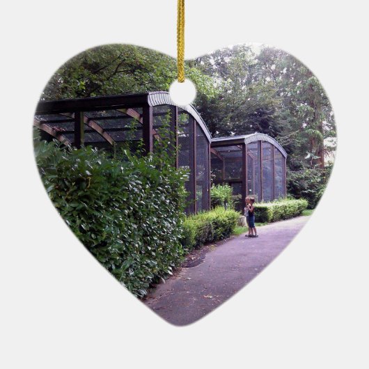 公園で2人の子供 セラミックオーナメント (裏面)