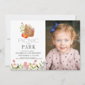 公園のバスケットでのピクニック1st誕生日の写真の招待 招待状 (正面)