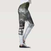 公園の冬の雪 レギンス (右)