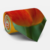 公園の明るいオレンジ色のチューリップ ネクタイ (ロール)