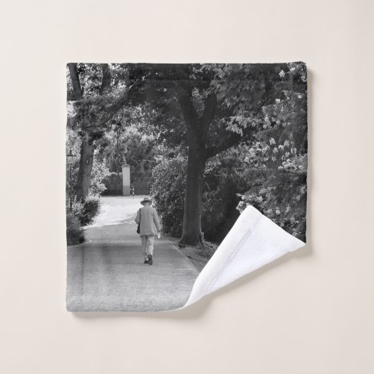 公園の老人の白黒の写真 ウォッシュタオル (ウォッシュタオル)