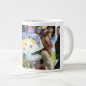 公園のGuellのドラゴンの専門のマグ ジャンボコーヒーマグカップ (正面右)