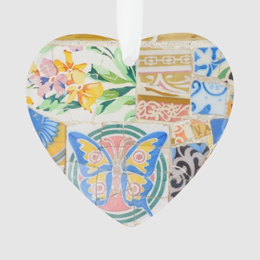 公園のGuellのモザイク オーナメント (正面)