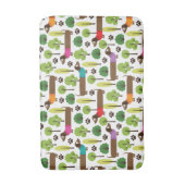 公園を散歩中のダッチャンド バスマット (正面縦)