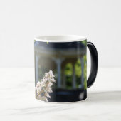 「公園土地春」のマグ モーフィングマグカップ (正面右)