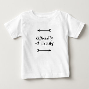 公式に家族-採用日 ベビーTシャツ