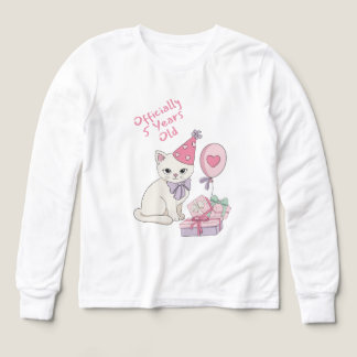 公式に5歳の誕生日をお祝いする可愛い猫の女の子のTシャツ