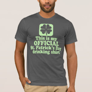 公式のセントパトリックの日の飲むこと Tシャツ