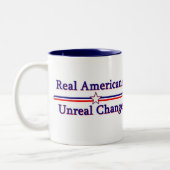 公式のバイソンのパーティーのコーヒーのマグ ツートーンマグカップ (左)