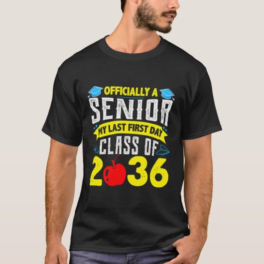 公式シニア2036私の最後の最初の日クラス Tシャツ (正面)