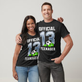 公式ティーンエイジャー13歳の誕生日パーティーサッカーテーマ Tシャツ (ユニセックス)