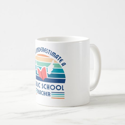 公立学校の先生・カマラを決して過小評価しない コーヒーマグカップ (正面右)