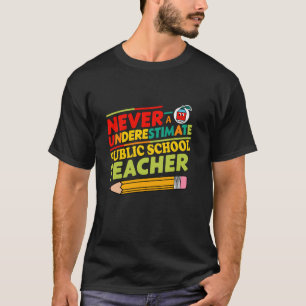 公立学校の先生 Tシャツ