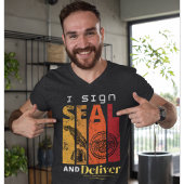 公証人おもしろい | Office – 署名、封印、および配達 Tシャツ