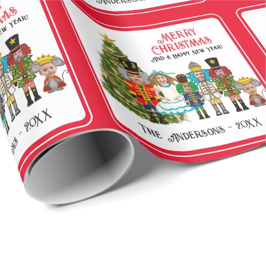 六おもしろいつの赤いクリスマスのラップのくるみ割り家族 ラッピングペーパー (ロールコーナー)