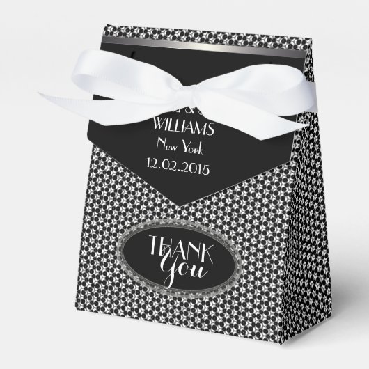 六角パタースタイリッシュン白黒結婚式 フェイバーボックス (正面サイド)