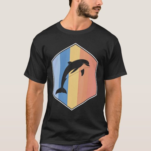 六角形にレトロ色のイルカ Tシャツ (正面)