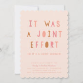 共同エフォートカップルのベビーシャワー招待状赤面 招待状 (正面)