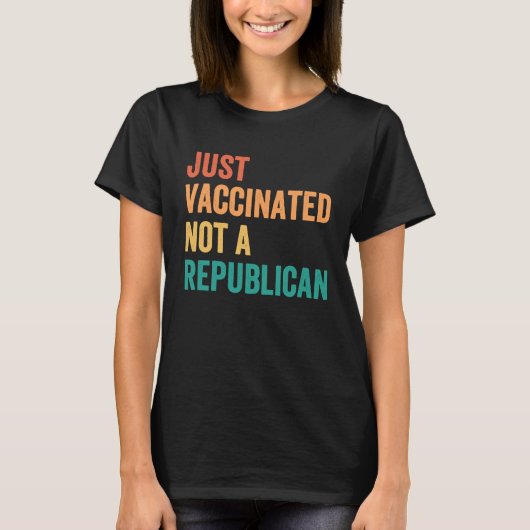 共和党はワクチン接種AfプロワクチンVaccだけではない Tシャツ (正面)