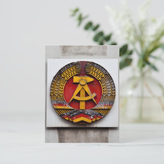 共産主義のハンマーと鎌のシンボル ポストカード (スタンド正面)