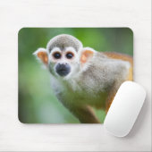 共通のリスザルのクローズアップ マウスパッド (マウス)
