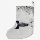 共通の水潜り鳥は冬の北湖で泳ぎます スモールクリスマスストッキング (裏面)