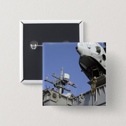 兵が縄を切って縄を張る 缶バッジ (正面&裏面)