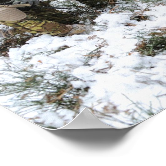 兵士が脅威を探す ポスター (角)