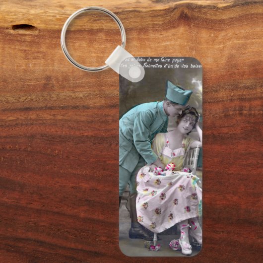 兵士と恋人 キーホルダー (正面)