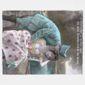 兵士と恋人 フリースブランケット (正面(横))