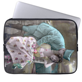 兵士と恋人 ラップトップスリーブ