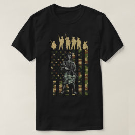 兵士と自由の女神 Tシャツ