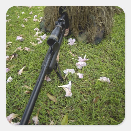 兵士はスナイパーの戦術を実践する スクエアシール (正面)