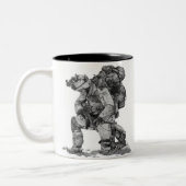 兵士を祈ること ツートーンマグカップ (左)