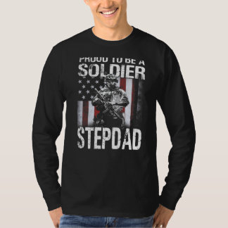 兵士誇りを持った義父アメリカ国旗になる Tシャツ