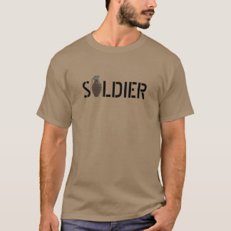 兵士(手榴弾) Tシャツ